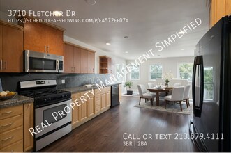 3710 Fletcher Dr in Los Angeles, CA - Building Photo - Building Photo