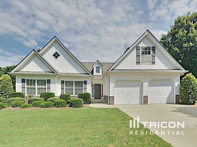 326 Penfield Cir in Sugar Hill, GA - Building Photo - Building Photo