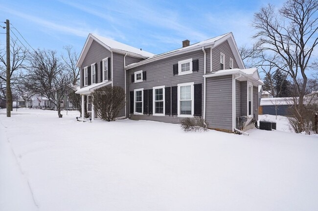 501 Main St in Fenton, MI - Building Photo - Building Photo