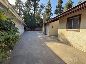 51 Sparrowhawk in Irvine, CA - Building Photo - Building Photo