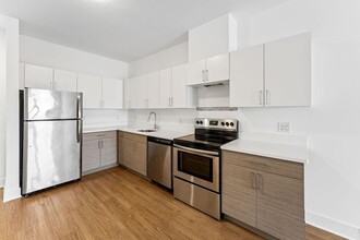 429 Bergen Ave, Unit 167001 in Jersey City, NJ - Building Photo - Building Photo