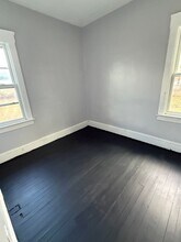 1417 E 175th St in Cleveland, OH - Building Photo - Building Photo