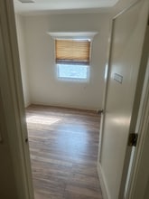 3233 E Broadway in Long Beach, CA - Building Photo - Building Photo