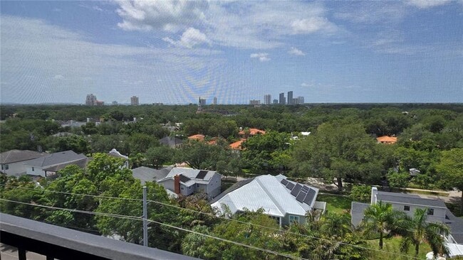 property at 3211 W Swann Ave