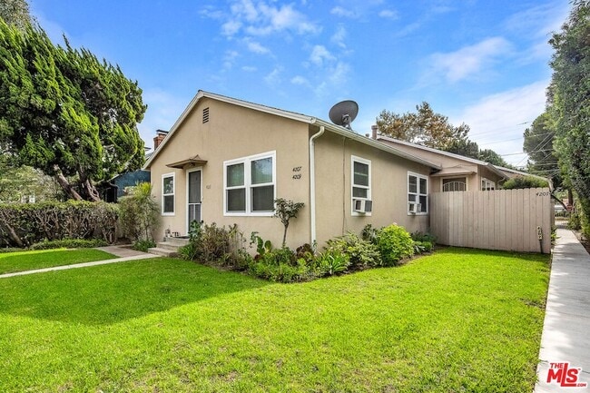 4211 Jackson Ave in Culver City, CA - Foto de edificio - Building Photo