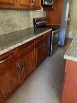 9408 SW 140th Ct in Miami, FL - Building Photo