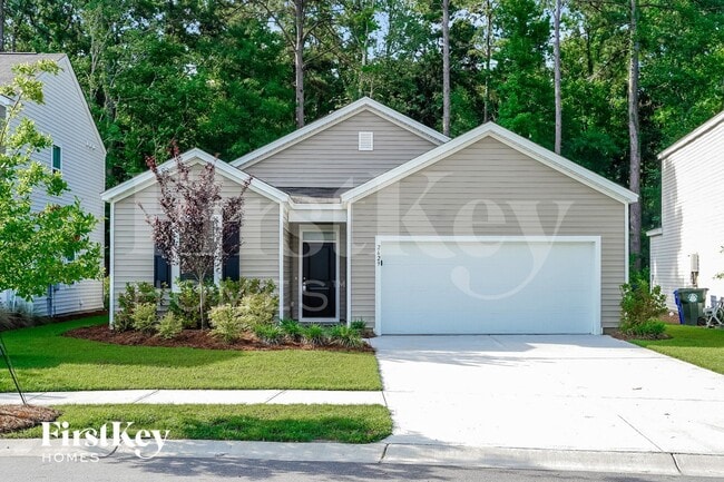 property at 2629 Alamanda Dr