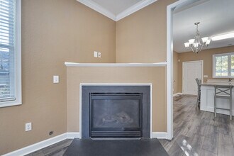 833 W 48th St in Norfolk, VA - Building Photo - Building Photo