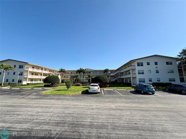 326 Preston H in Boca Raton, FL - Building Photo - Building Photo