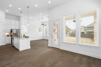 1413 Kneehigh Ln in Georgetown, TX - Building Photo - Building Photo