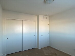 4948 Quest Tribe St in Las Vegas, NV - Building Photo - Building Photo