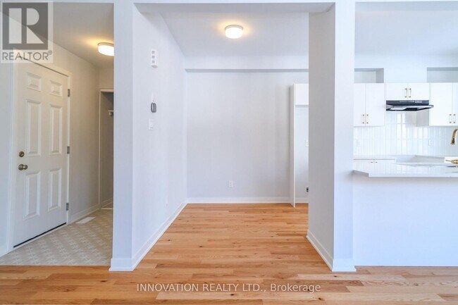 732 Tincture Pl in Ottawa, ON - Building Photo - Building Photo