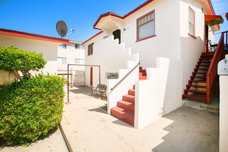 625 W 23rd St in San Pedro, CA - Building Photo - Building Photo