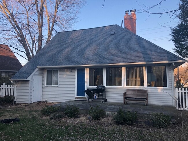 property at 12802 Ardennes Ave