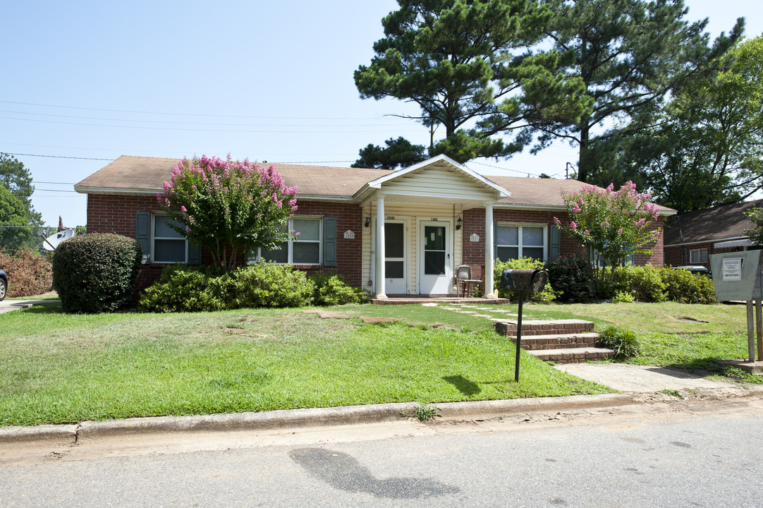 North Pierce Circle Duplexes in Macon, GA - Building Photo