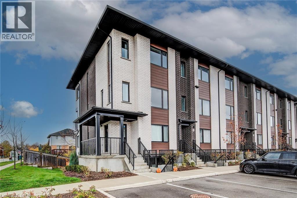 4 Lily Ln in Guelph, ON - Building Photo