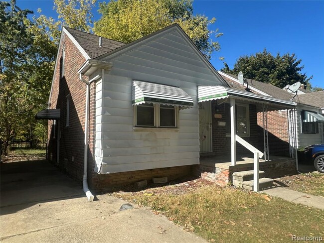 7777 Auburn St in Detroit, MI - Building Photo - Building Photo