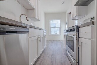 400 N Ogden Dr in Los Angeles, CA - Building Photo - Building Photo