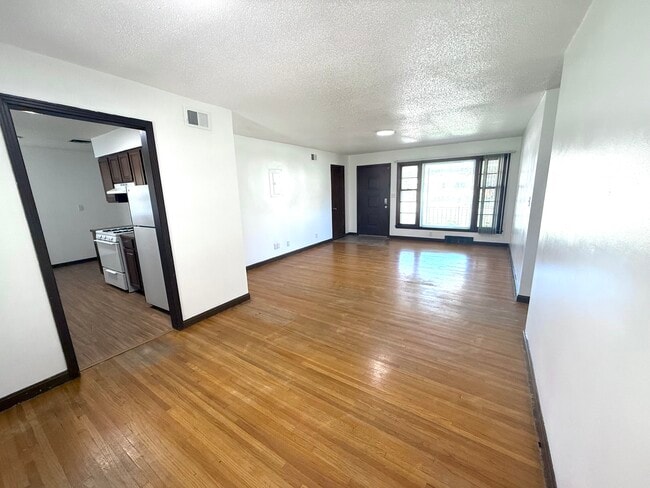 2111 W 24th St N in Wichita, KS - Building Photo - Building Photo