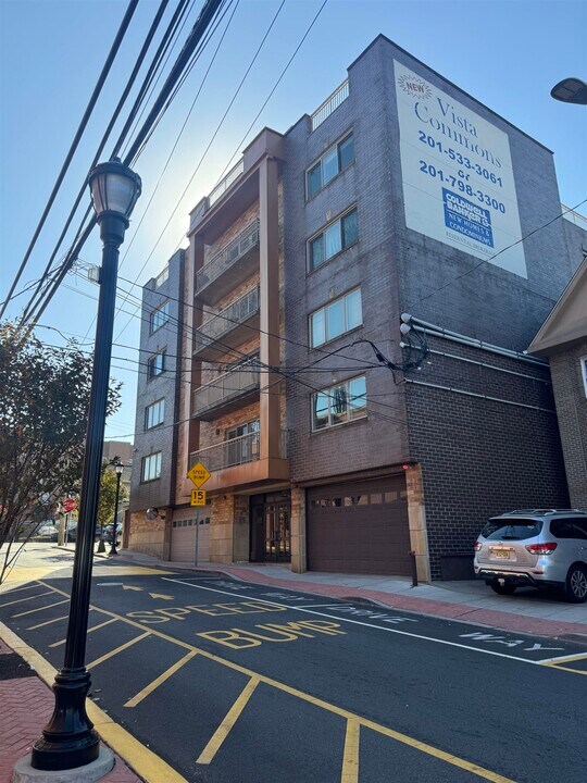 803 Sip St in Union City, NJ - Building Photo