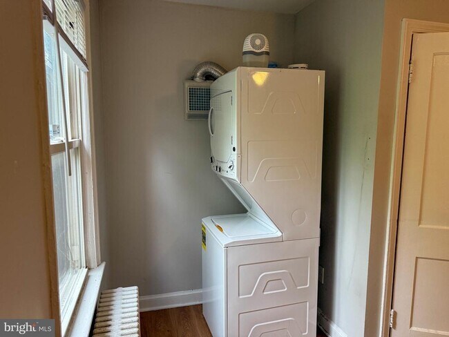 102 O St SW in Washington, DC - Building Photo - Building Photo