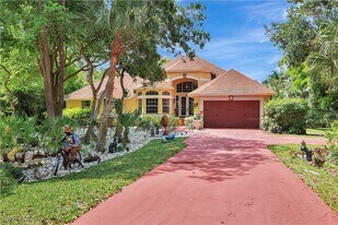 1904 Bethany Pl in Naples, FL - Building Photo