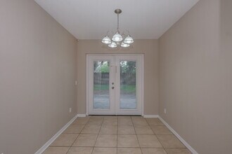 15110 Deer Meadow Dr in Lutz, FL - Building Photo - Building Photo