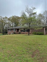 175 Shadybrook Dr in Athens, GA - Building Photo