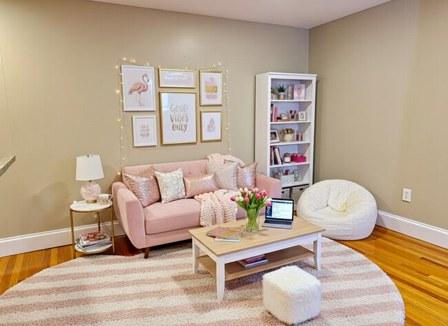 property at 72 Egmont St