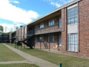 Watkins Manor in Memphis, TN - Foto de edificio