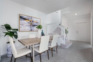 2467 SE 12th St in Homestead, FL - Building Photo