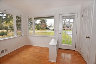 300 Howland Ave in Rochester, NY - Building Photo - Building Photo