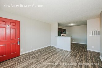 238 Hoskins Mill Ln-Unit -C in Charlotte, NC - Building Photo - Building Photo