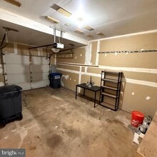 13120 Misty Glen Ln in Fairfax, VA - Building Photo - Building Photo