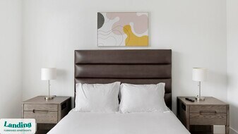 650 E Sycamore St in Denton, TX - Building Photo