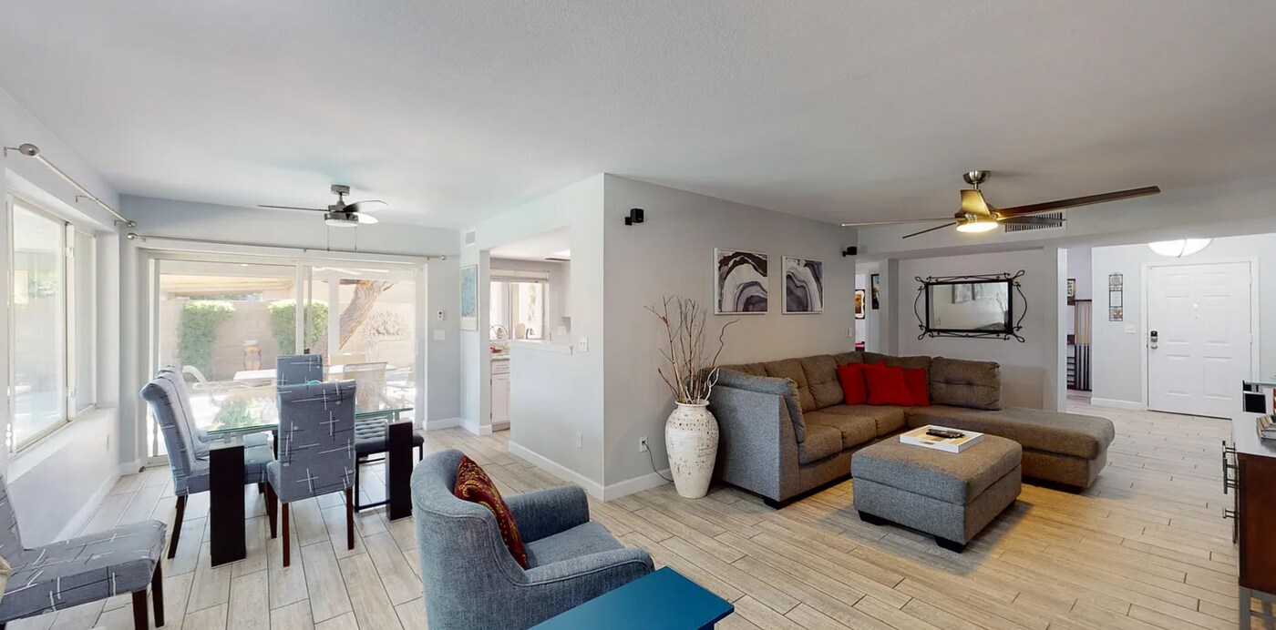 4909 E Waltann Ln in Scottsdale, AZ - Building Photo