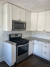 1125 E 84th Terrace in Kansas City, MO - Building Photo - Building Photo