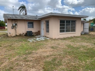 property at 1420 Kimdale St E