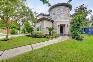 11207 St Laurent Ln in Houston, TX - Building Photo