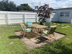 7121 Taft St in Hollywood, FL - Building Photo - Building Photo