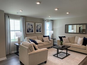 1013 Sharron Crk Dr in Shallotte, NC - Building Photo - Building Photo