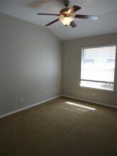 1404 Peachtree Valley Dr in Round Rock, TX - Building Photo - Building Photo