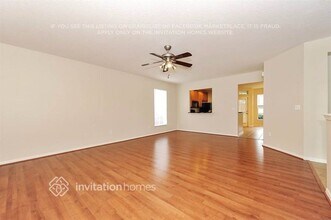 5901 Grand Loneoak Ln in Lithia, FL - Building Photo - Building Photo