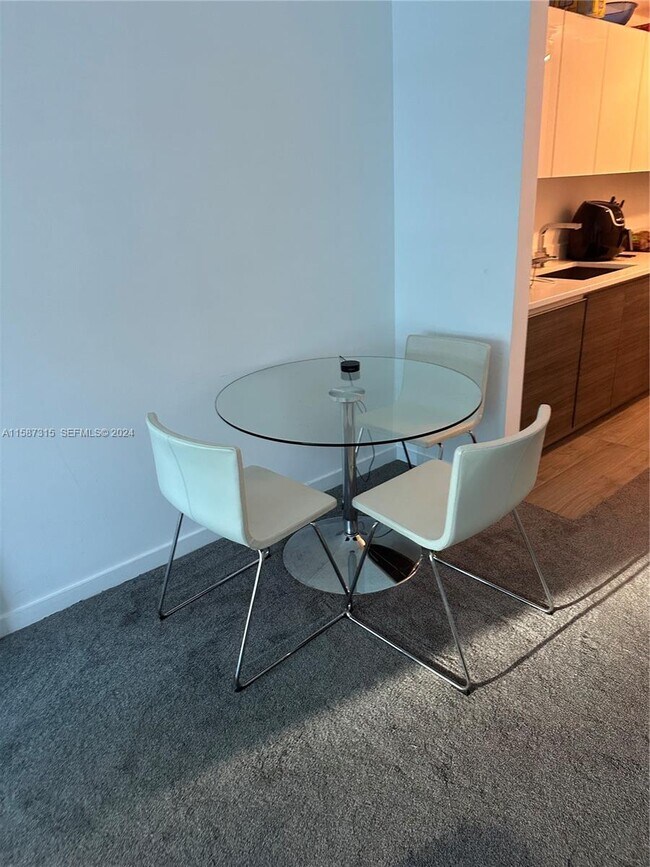 property at 1100S S Miami Ave