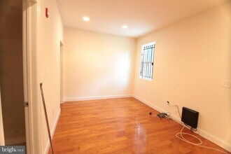 1741 W Diamond St in Philadelphia, PA - Building Photo - Building Photo
