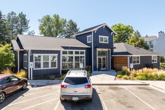 Walker Landing in Aurora, CO - Building Photo - Building Photo