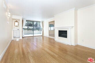 1950 S Beverly Glen Blvd in Los Angeles, CA - Building Photo - Building Photo