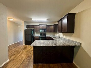 2904 SW Amberwood Ave in Bentonville, AR - Building Photo - Building Photo