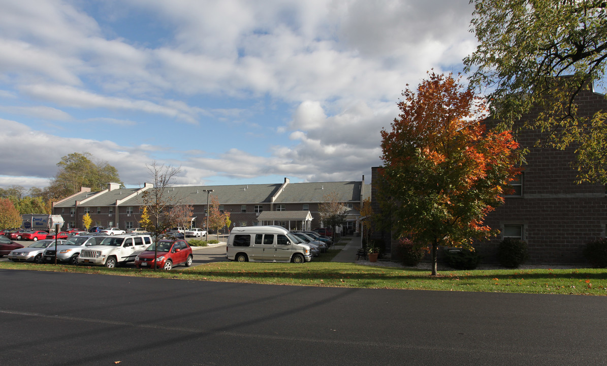 Edison Senior Apartments in Schenectady, NY - Building Photo