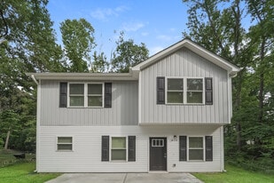 620 Owen Blvd in Charlotte, NC - Building Photo